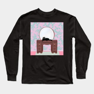 Retro Black Cat Long Sleeve T-Shirt